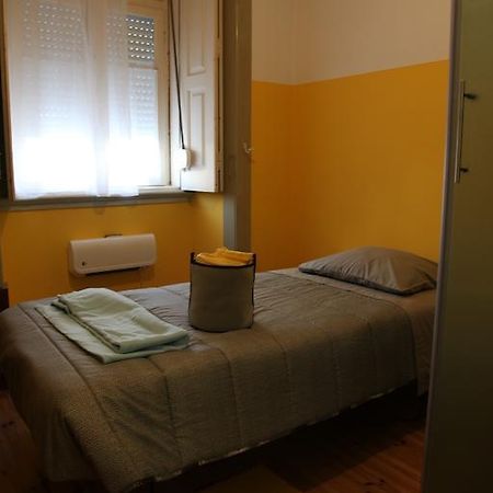 Csi Coimbra & Guest House - Student Accommodation Pokój zdjęcie